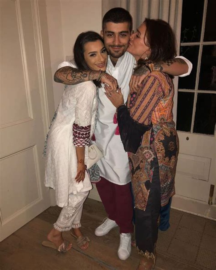 Waliyha Malik - Bio, Facts, Family Life of British Instagram Model