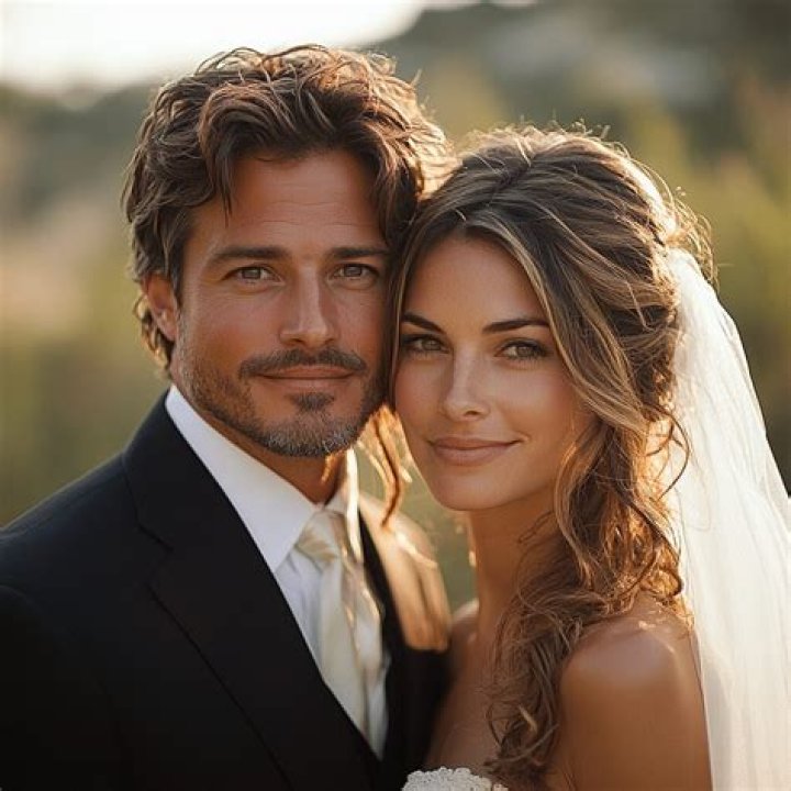 Was Matthew Perry married?