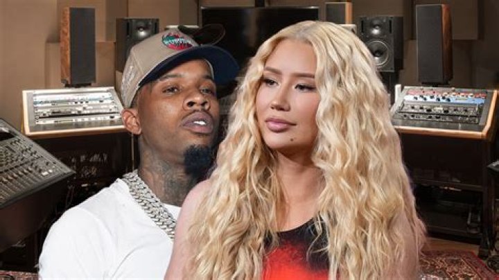 Wendy Williams Doesn’t See The Problem With Iggy Azalea’s Leaked Nudes — Accuses Rapper Of Leaking Them!