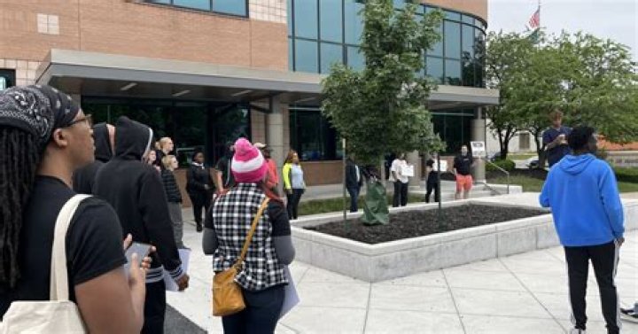 
What happened at Olathe South High School? Racist controversy sparks online backlash 