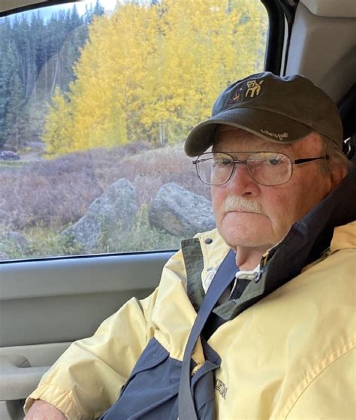 
What Happened To Leland Cowan? CBS Lee Cowan Father Illness And Death Cause 