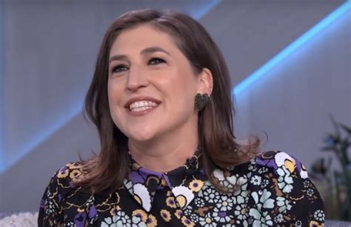 What is Mayim Bialik’s net worth?