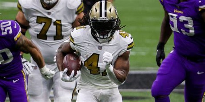 Where did Alvin Kamara go to college? Did Alvin Kamara play college football?