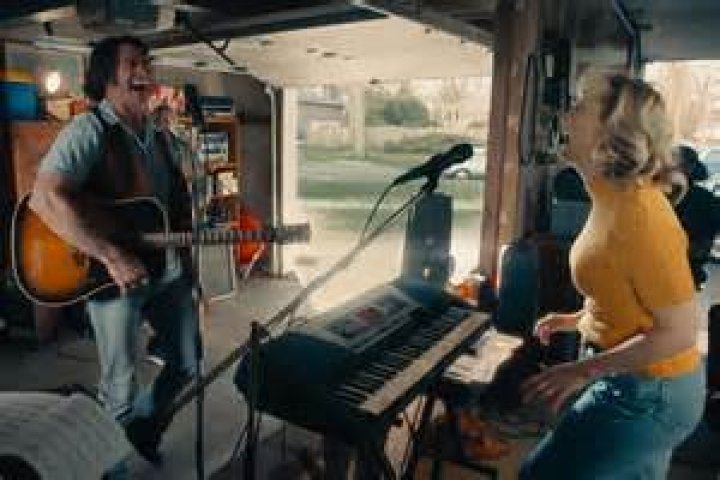 Where did Hugh Jackman go to college and high school? Did Hugh Jackman go to film school?