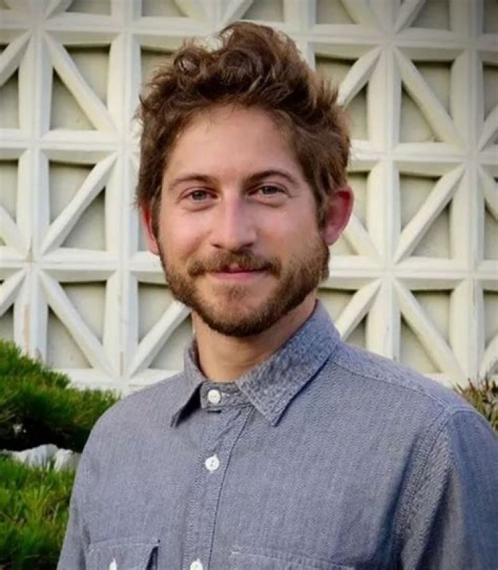 Where is Alex Linz now? – Celebrity