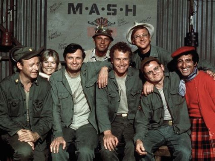 Which MASH actors are still alive today?