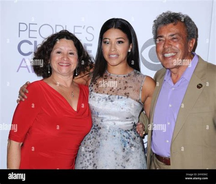 
Who are Gina Rodriguez s Parents? Gina Rodriguez Biography, Parents Name and More 