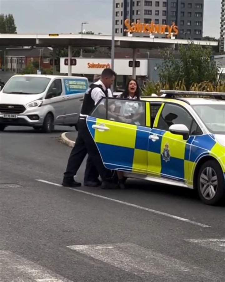 
Who Is Abdulbaaith Adewale? 19-Year-Old Arrested For Gregory Blodgett and Irene Sunderland Death 