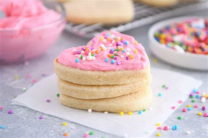 
Who is Anamaría Morales from Bake It ‘Til You Make It? Cheesecake expert was raised by teenage parents 