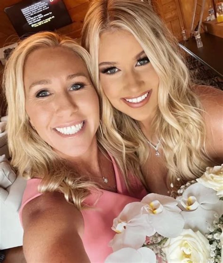 Who is Chloe Green, Philip Green’s daughter and heir to Topshop? Actress’ Wiki, age, husband, wedding ring, net worth