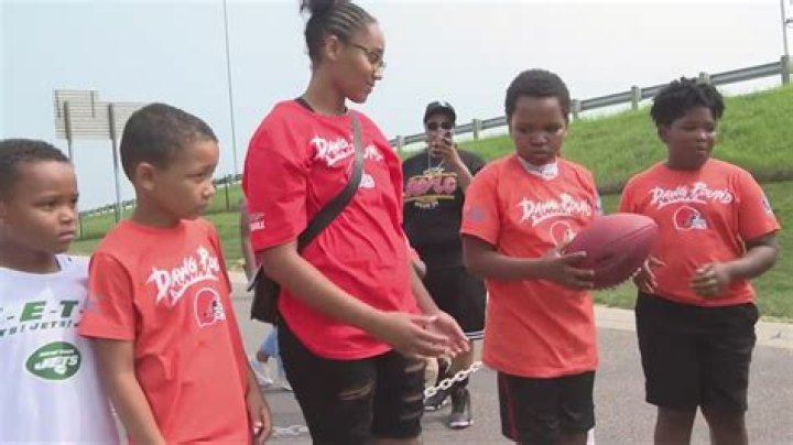 Who Is Cliff Branch Wife Barbara Branch? NFL Hall Of Fame Player Children Details To Explore