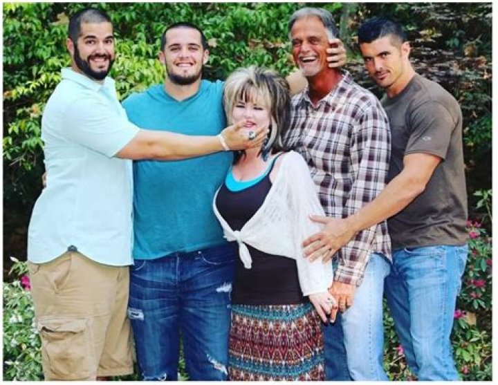 Who is Derek Carr’s father Rodger Carr? Bio, age, family