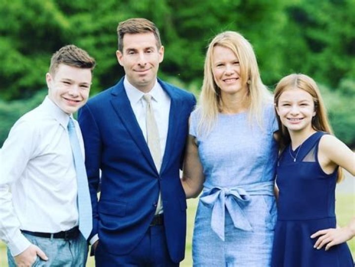 Who Is Elie Honig Wife Rachel Honig? CNN Legal Analyst Lives In Metuchen BJ With His Children & Family