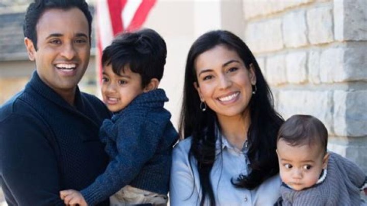 
Who Is George Arias? Meet His Wife Carla Arias On Instagram, His Net Worth And Family 