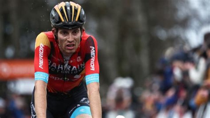 
Who is Gino Mäder, 26-year-old cyclist dies from crash down ravine during Tour de Suisse 