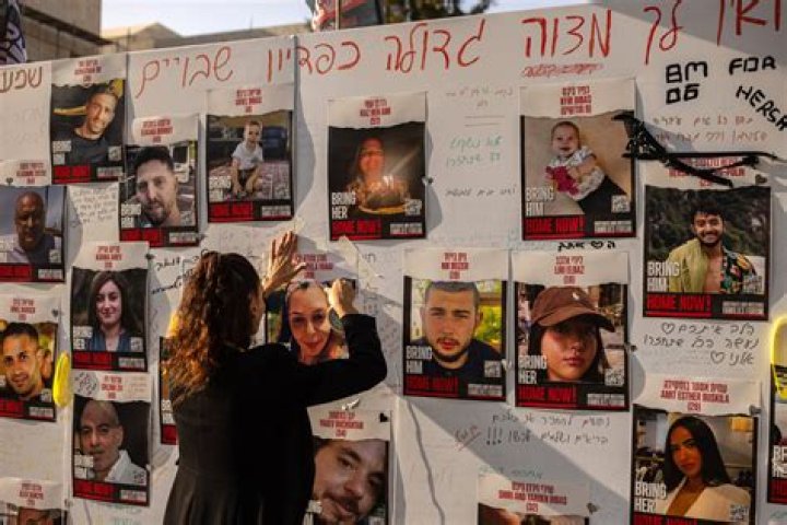 
Who is Isaac Walker Dalto? Black Lives Matter activist tears down posters of kidnapped Israelis at Penn Station 