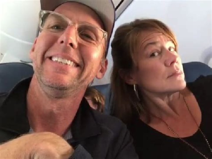 
Who Is Jayson Warner Smith Wife Lisa Smith? Meet His Children & Family 