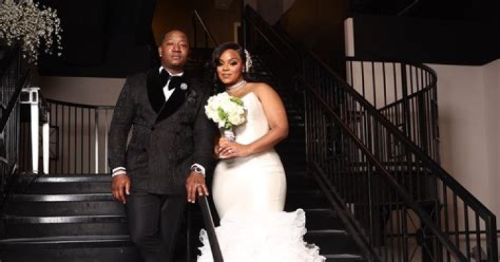 Who is Kendra Robinson, Yung Joc’s wife? Age, bio, height, wedding, Instagram