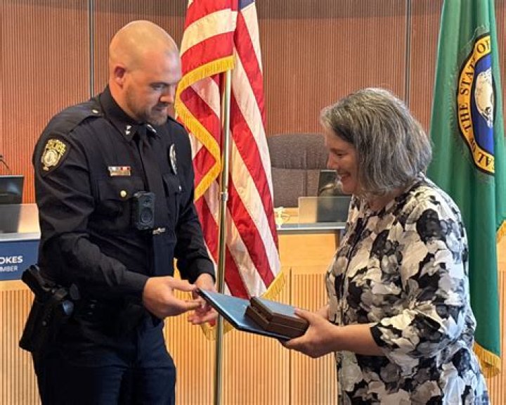 Who is Kevin Bereta? Bellevue Police Officer Kevin Bereta injured while escorting vice president