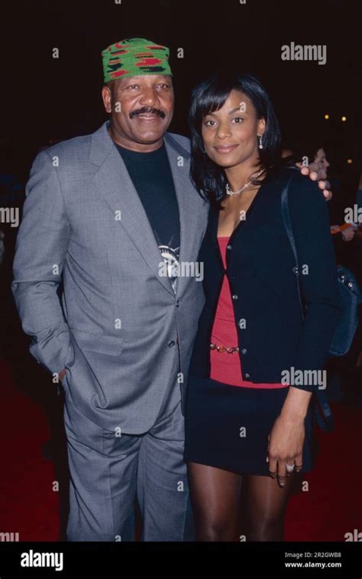 Who is Monique Brown, Jim Brown’s wife?