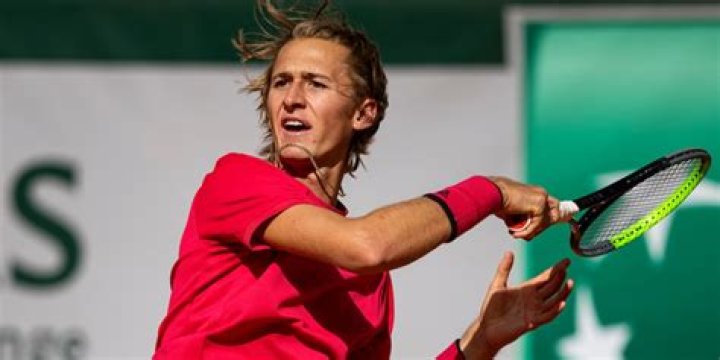 Who is Sebastian Korda father Petr Korda?