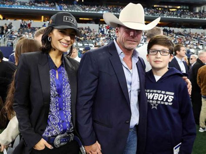 Who is Taylor Sheridan wife Nicole Muirbrook?