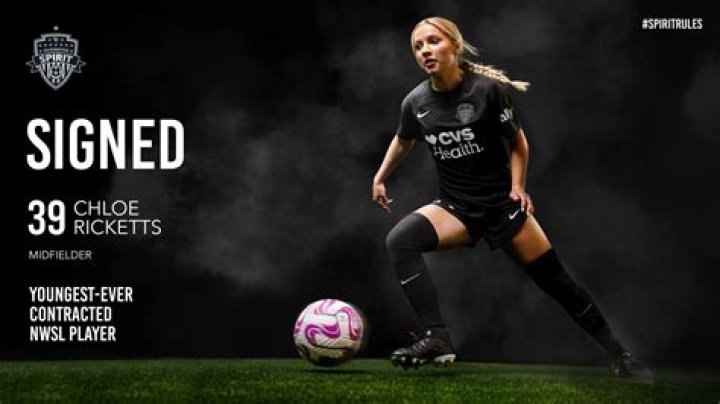 Who is the youngest nun in Sister Act? – Celebrity