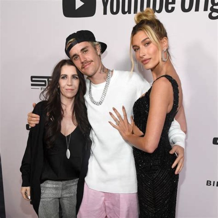 
Who is Von Ford? Hailey Bieber’s stylist throws shade at Selena Gomez amidst ongoing drama 
