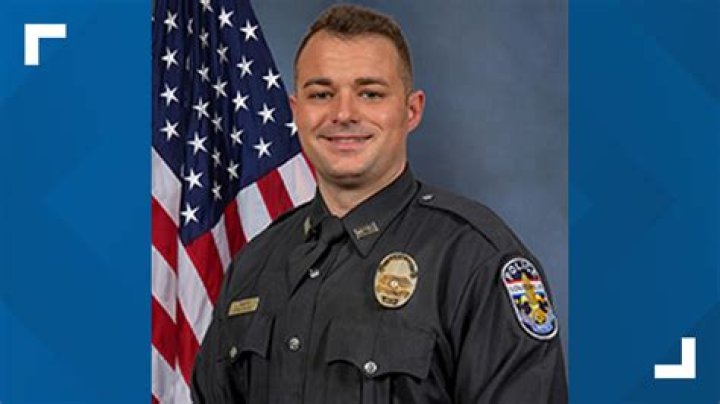 
Who was Michael Craddock, bank robbery suspect killed in police shootout in Ohio? 