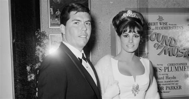 Who was Patrick Curtis, Raquel Welch’s second husband? Cause of death revealed