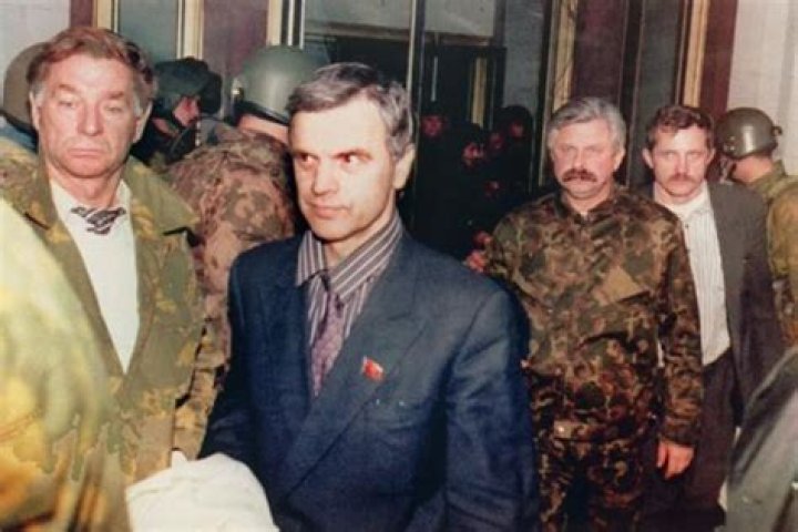 
Who was Ruslan Khasbulatov? Wife, Children, Uprising Russian leader Dies at 80 