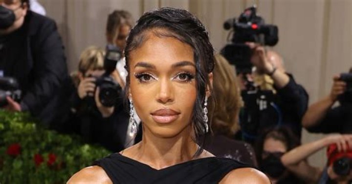 
Why Lori Harvey Is in a “Really Good Space” This Summer 
