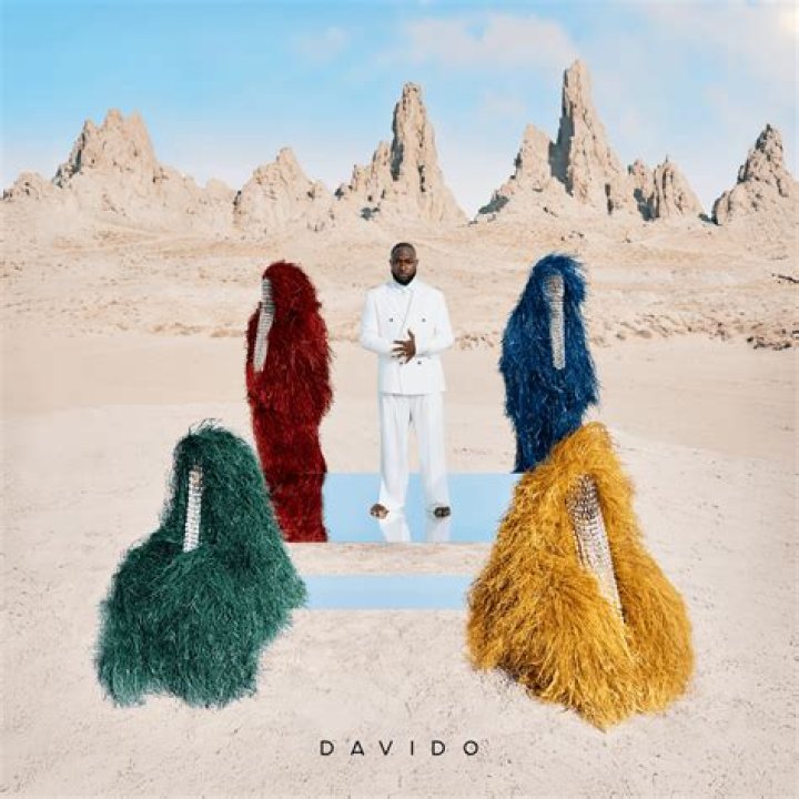 
“You sure nor be juju be this” — Reactions as Davido gets pampered by fiancée 