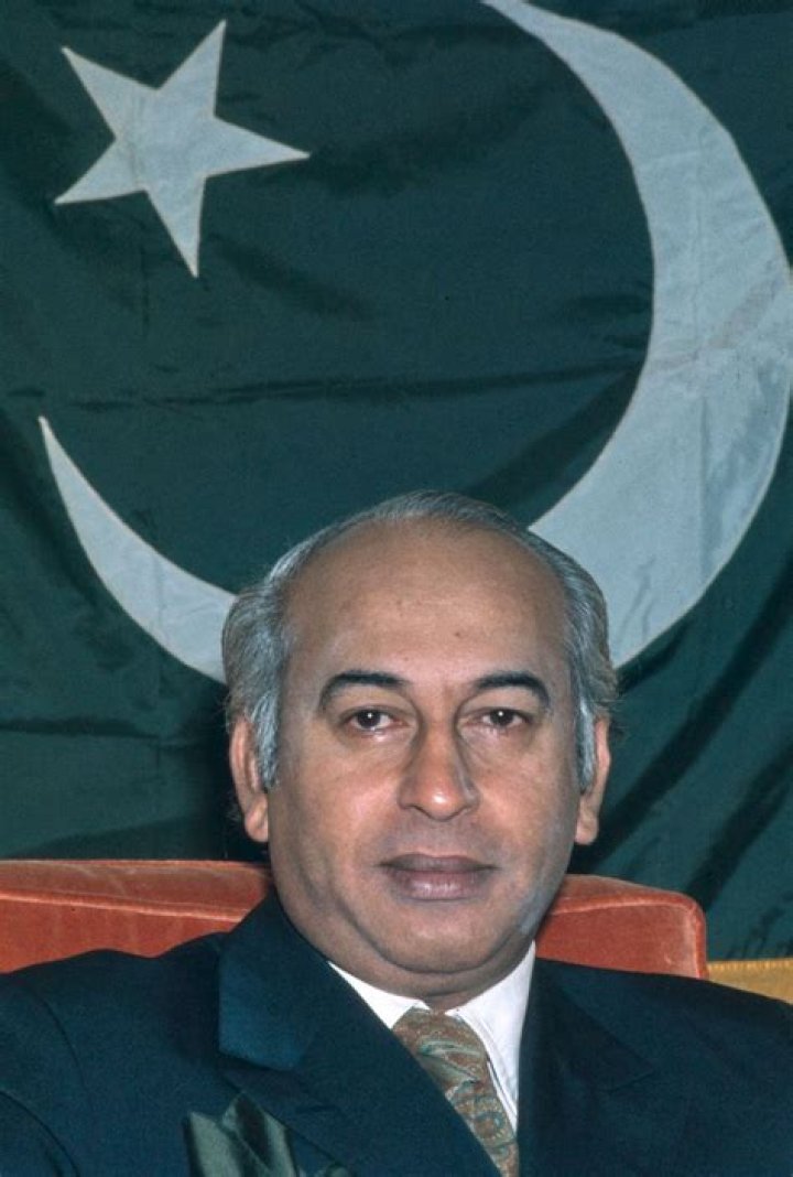 Zulfikar Ali Bhutto Biography - Facts, Childhood, Family Life & Achievements