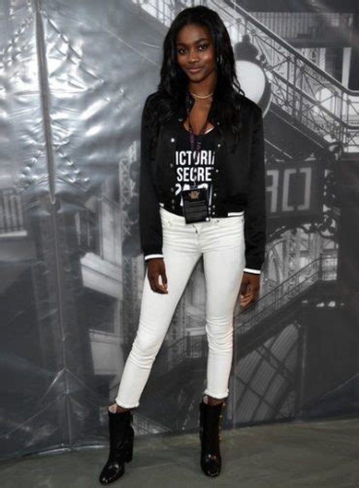 Zuri Tibby Body Measurements Height Weight Shoe Size Facts Family Bio